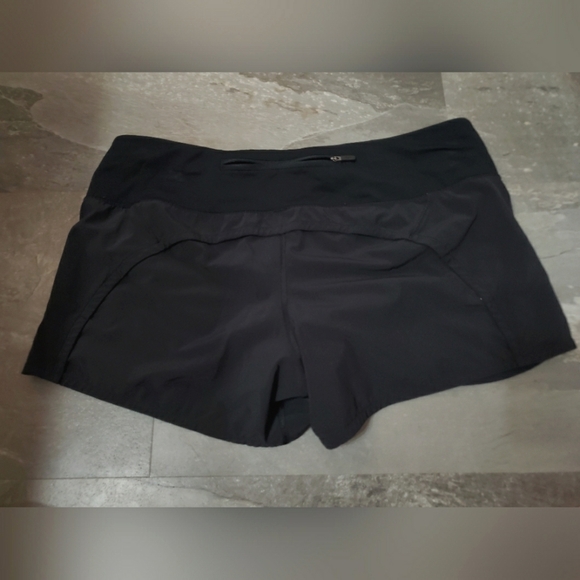 Lululemon Run Times Short II. Black, Two Tones. 4" Inseam. Built In Liner. 10. - Picture 10 of 13
